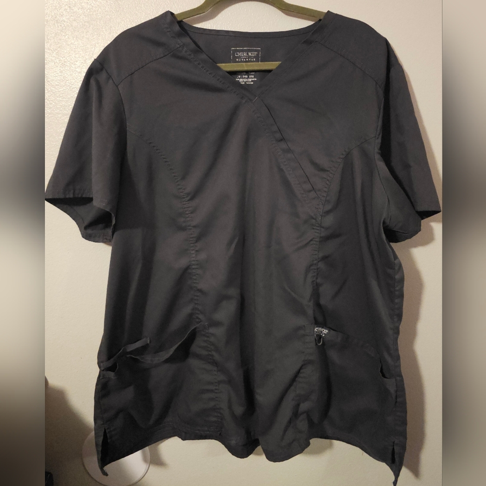 Womens Cherokee Workwear Pewter Gray Scrub Top - Size 2XL